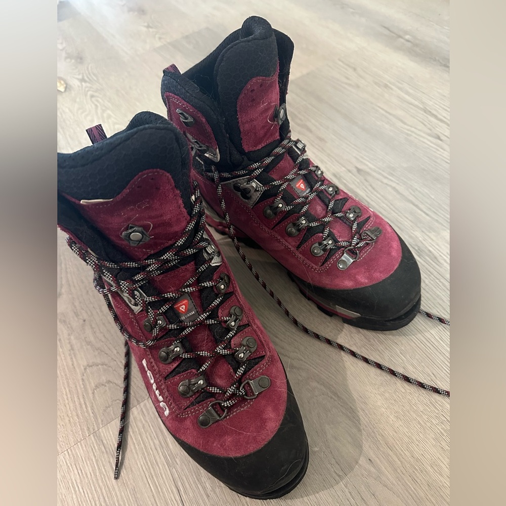 Lowa Mountain Expert GTX EVO Mountaineering Boots Size 5